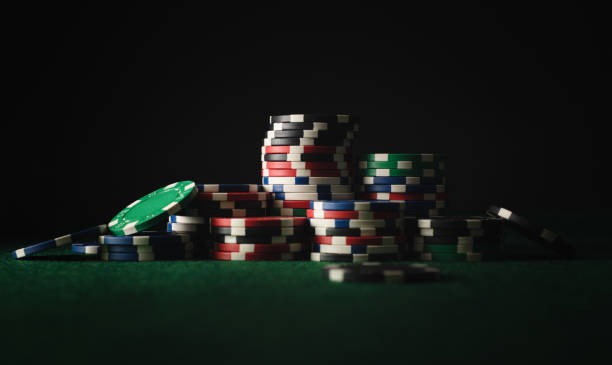 Live tables contribute 50% to rollover Live dealer tables on lisboa 77